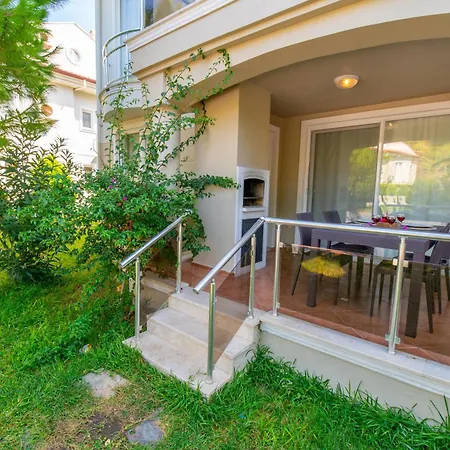 Sunset Aqua Lettings Ξενοδοχείο με διαμερίσματα *