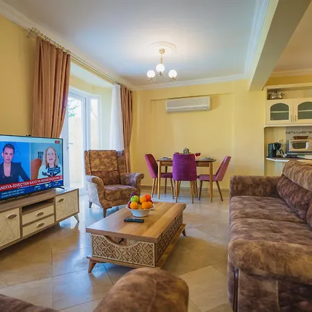 Ξενοδοχείο με διαμερίσματα Sunset Aqua Lettings *