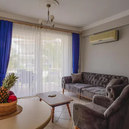 Ξενοδοχείο με διαμερίσματα Sunset Aqua Lettings