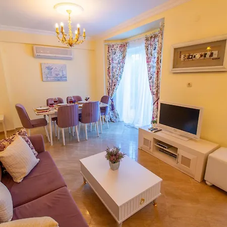 Sunset Aqua Lettings Ξενοδοχείο με διαμερίσματα *