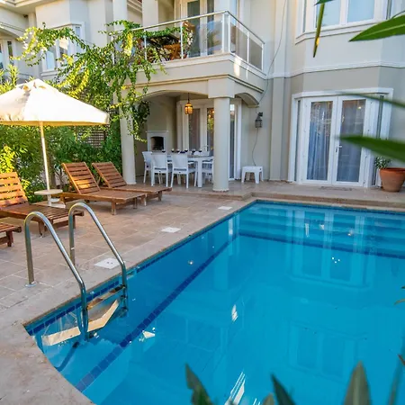 Sunset Aqua Lettings Φετιγιέ