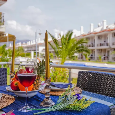 Sunset Aqua Lettings *