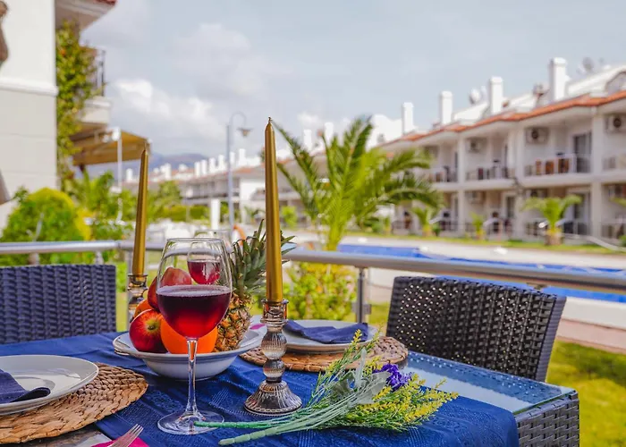 Sunset Aqua Lettings *