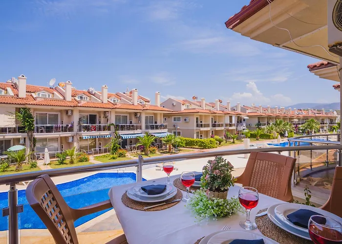 Sunset Aqua Lettings Aparthotel