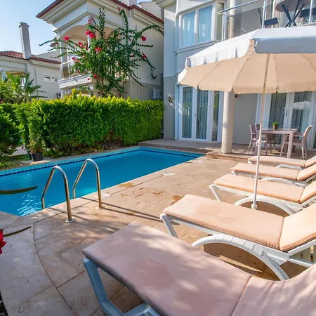 Appart hôtel Sunset Aqua Lettings *