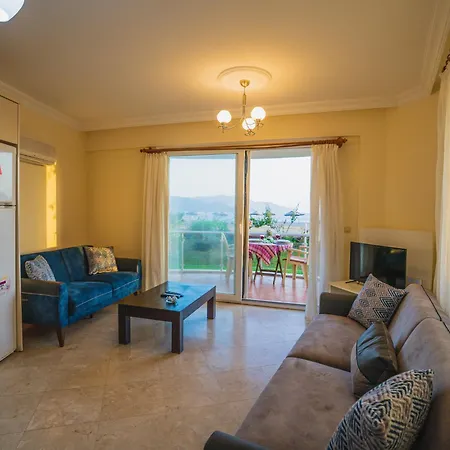 アパートホテル Sunset Aqua Lettings
