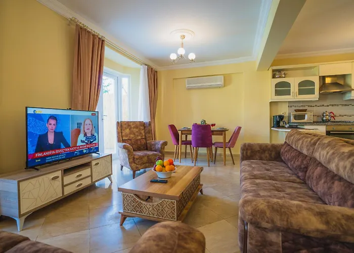 Hotel apartamentowy Sunset Aqua Lettings *