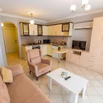 Lejlighedshotel Sunset Beach Aqua Lettings *
