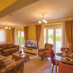 Sunset Beach Aqua Lettings *