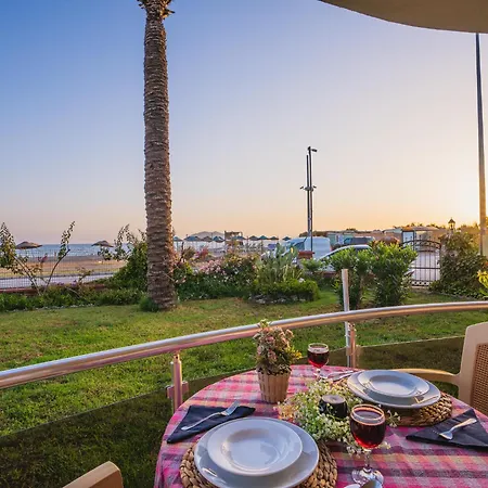 Sunset Aqua Lettings Apartmanhotel