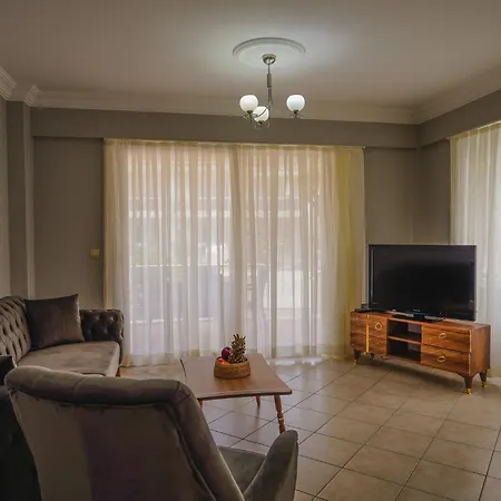 Sunset Aqua Lettings Apartmanhotel