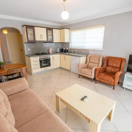 Sunset Aqua Lettings Apartmanhotel